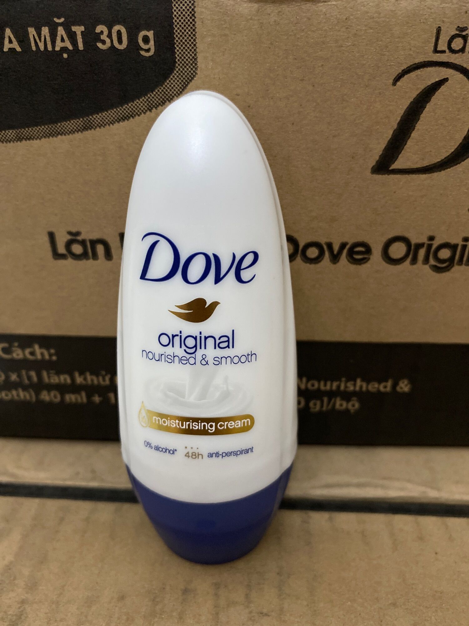 Lăn ngăn mùi Dove 40ml