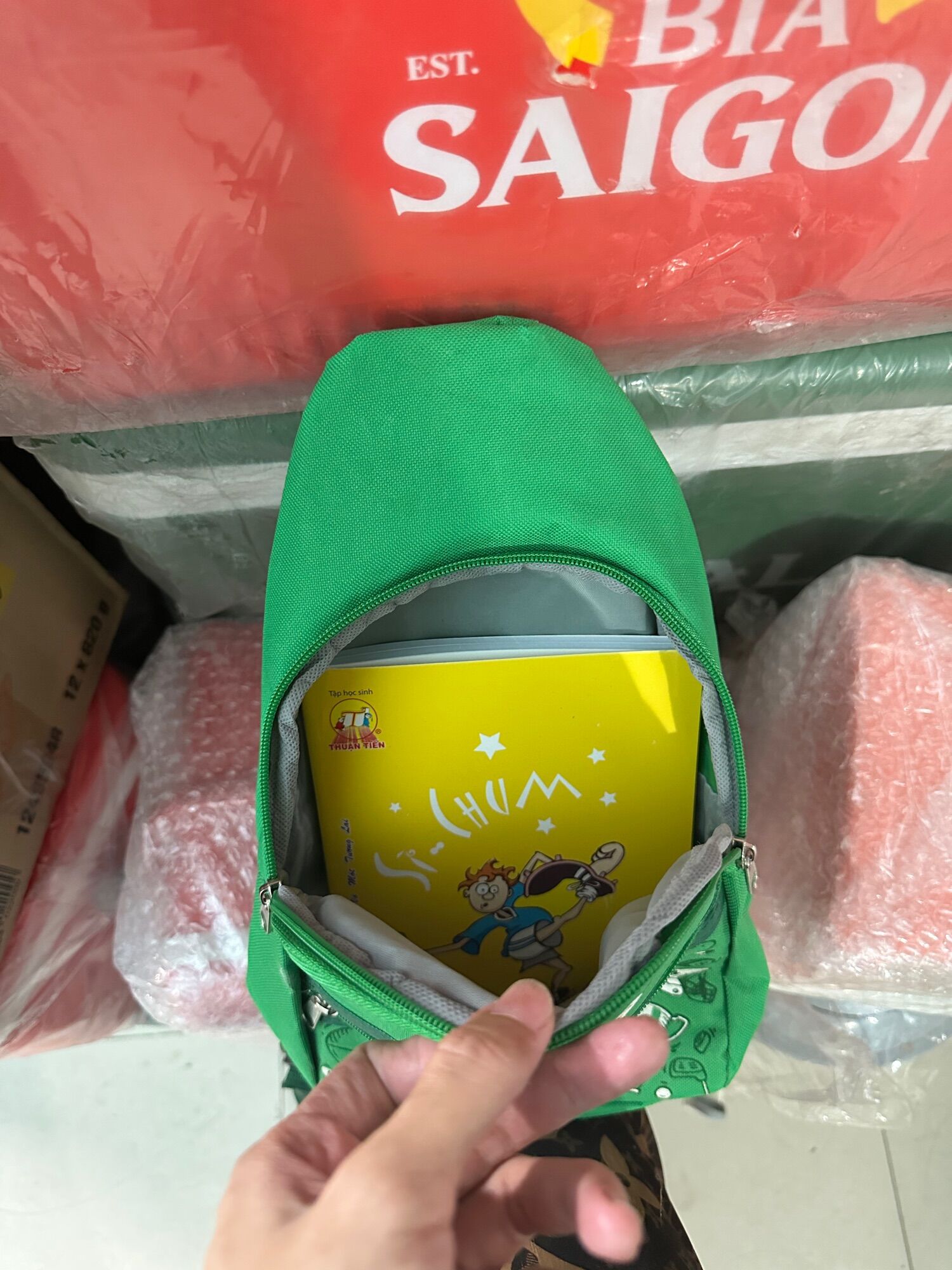 Balo khủng long vui vẻ cho bé