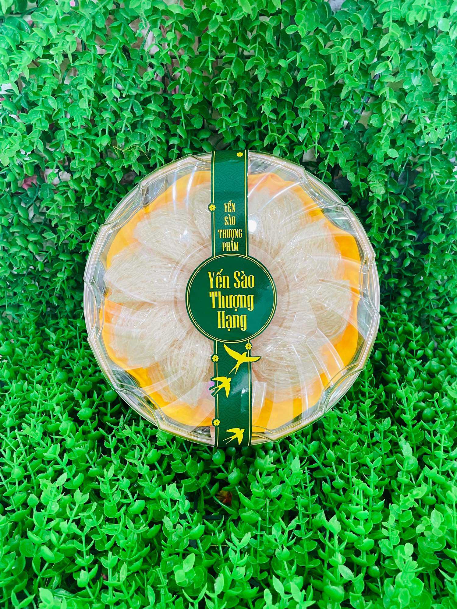 Tem tết dán hộp