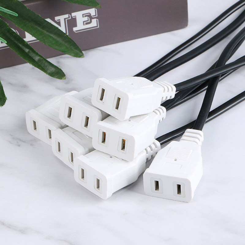 Phích âm liền dây cắm nguồn camera