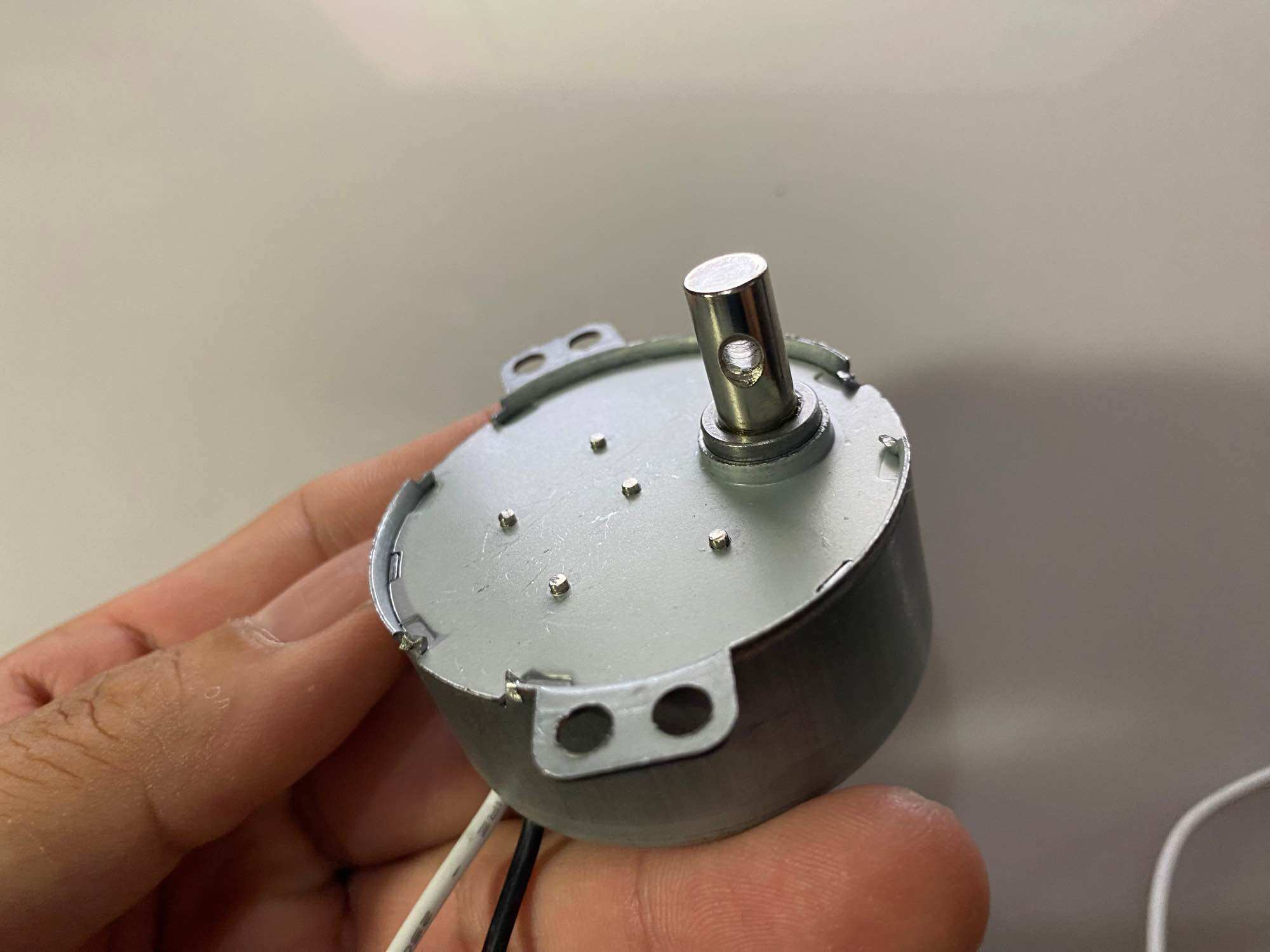 Motor đảo chiều quạt 220v.
