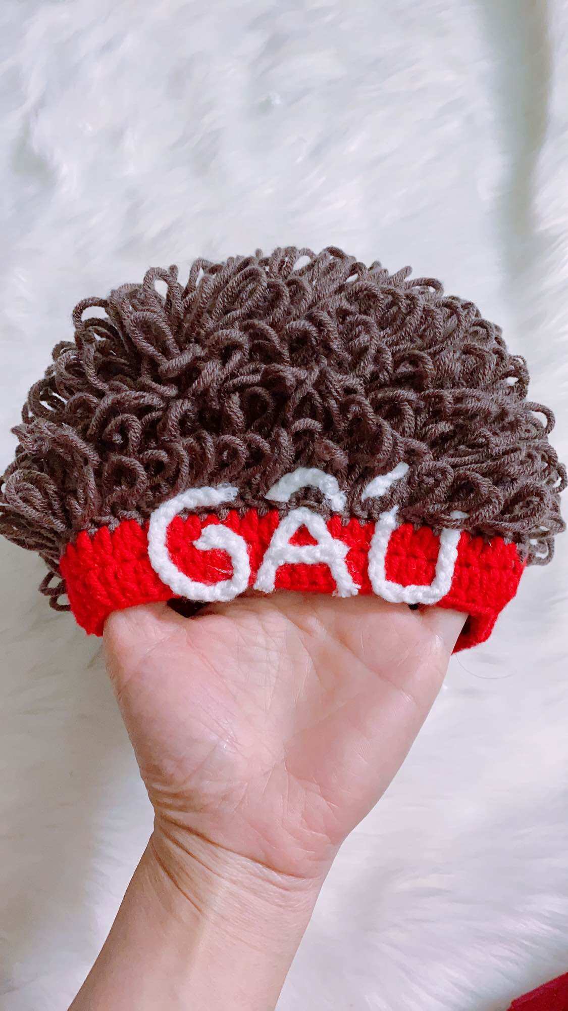 MŨ LEN XÙ THÊU TÊN CHO BÉ ĐÁNG YÊU