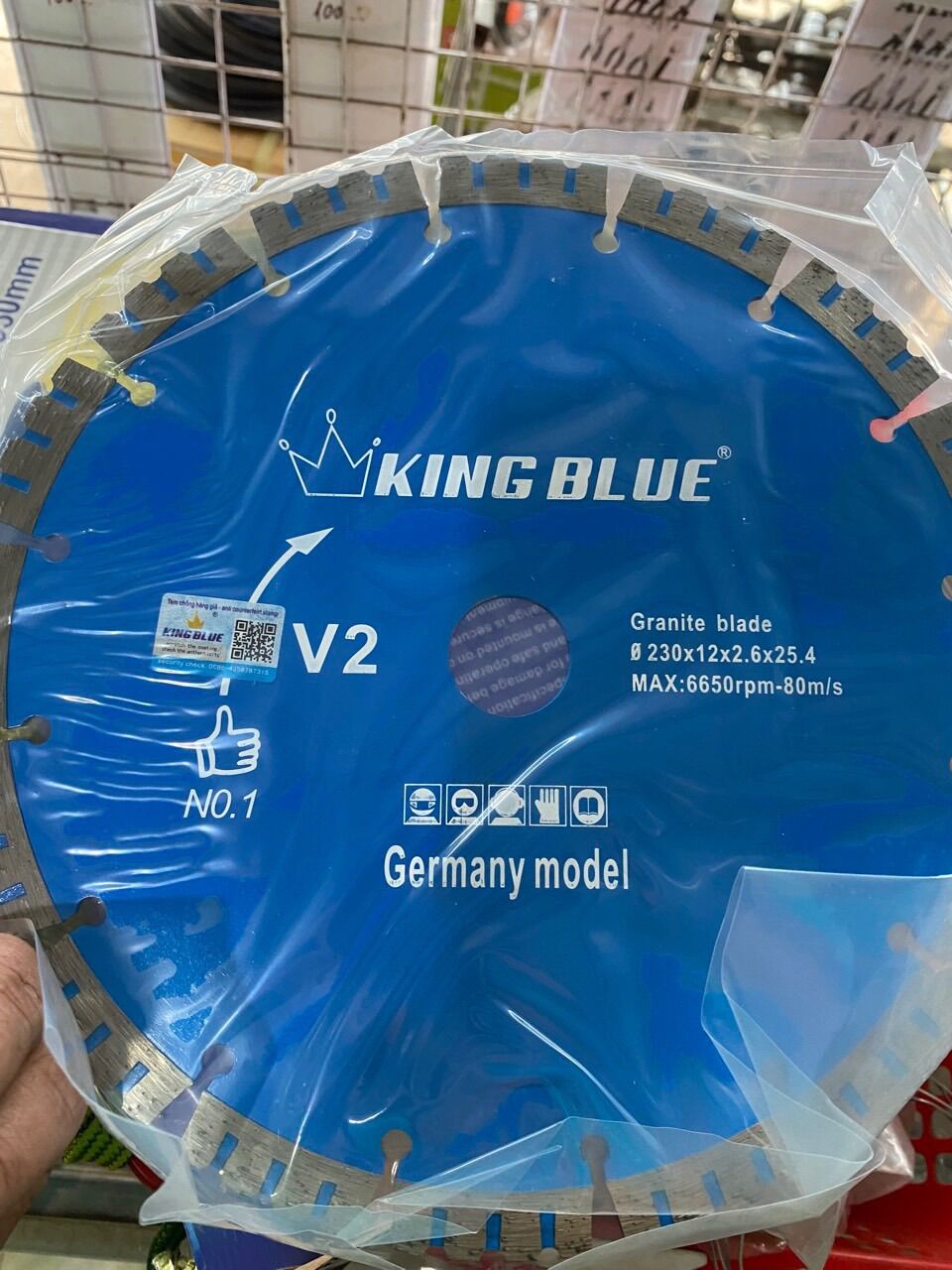 Lưỡi cắt bê tông gắn máy cắt cỏ chuyên cắt trụ tiêu hàng kingblue cao cấp