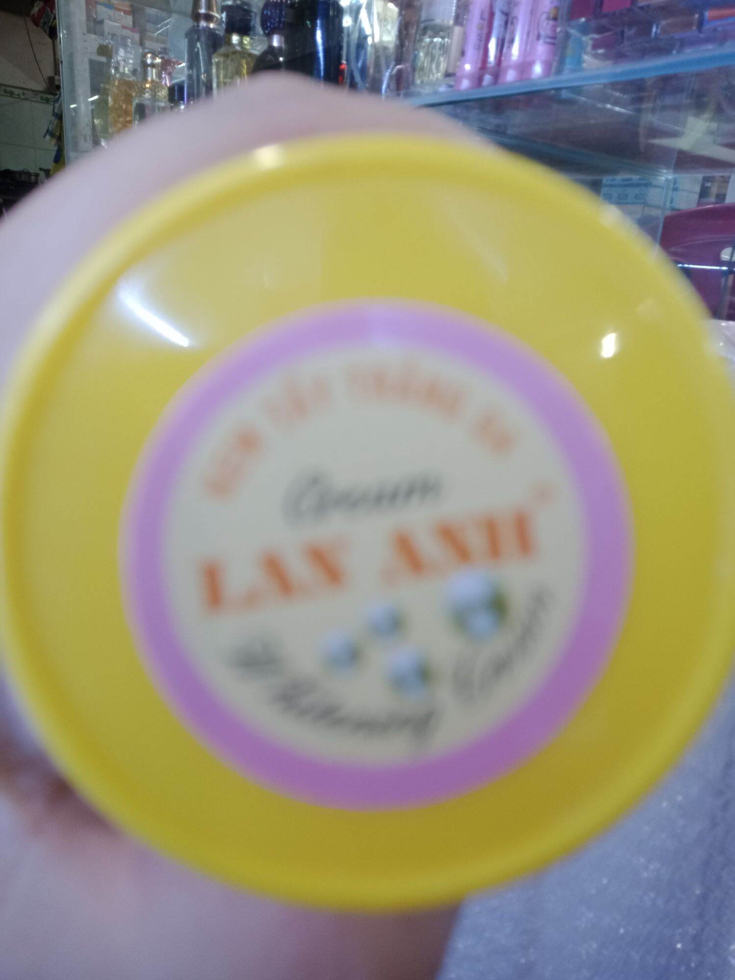[HCM]Kem Tẩy Trắng Da Toàn Thân Lan Anh 80g