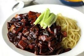 Sốt Tương Đen Chungjungone Black Bean Paste Hàn Quốc 250g
