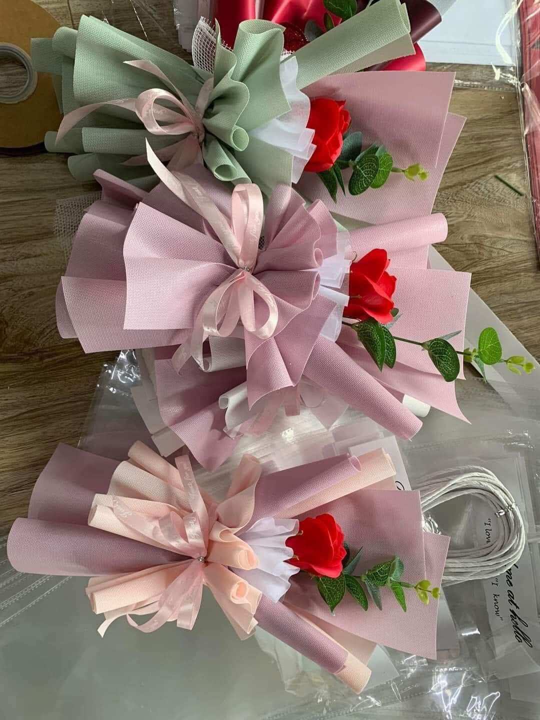 Giấy xốp hàn bó hoa