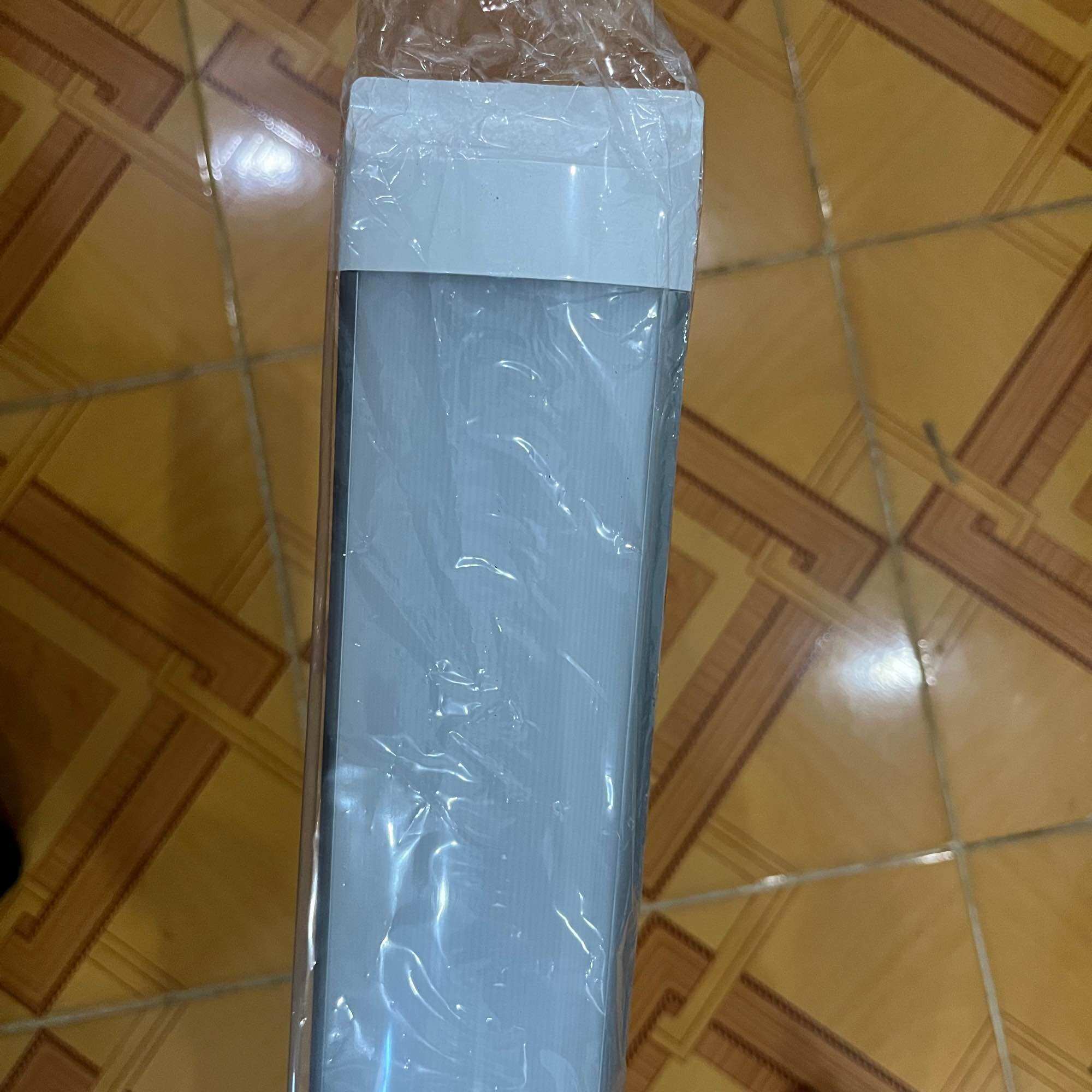 Đèn Tuýp bán nguyệt Điện Quang 1m2 công suất 36W