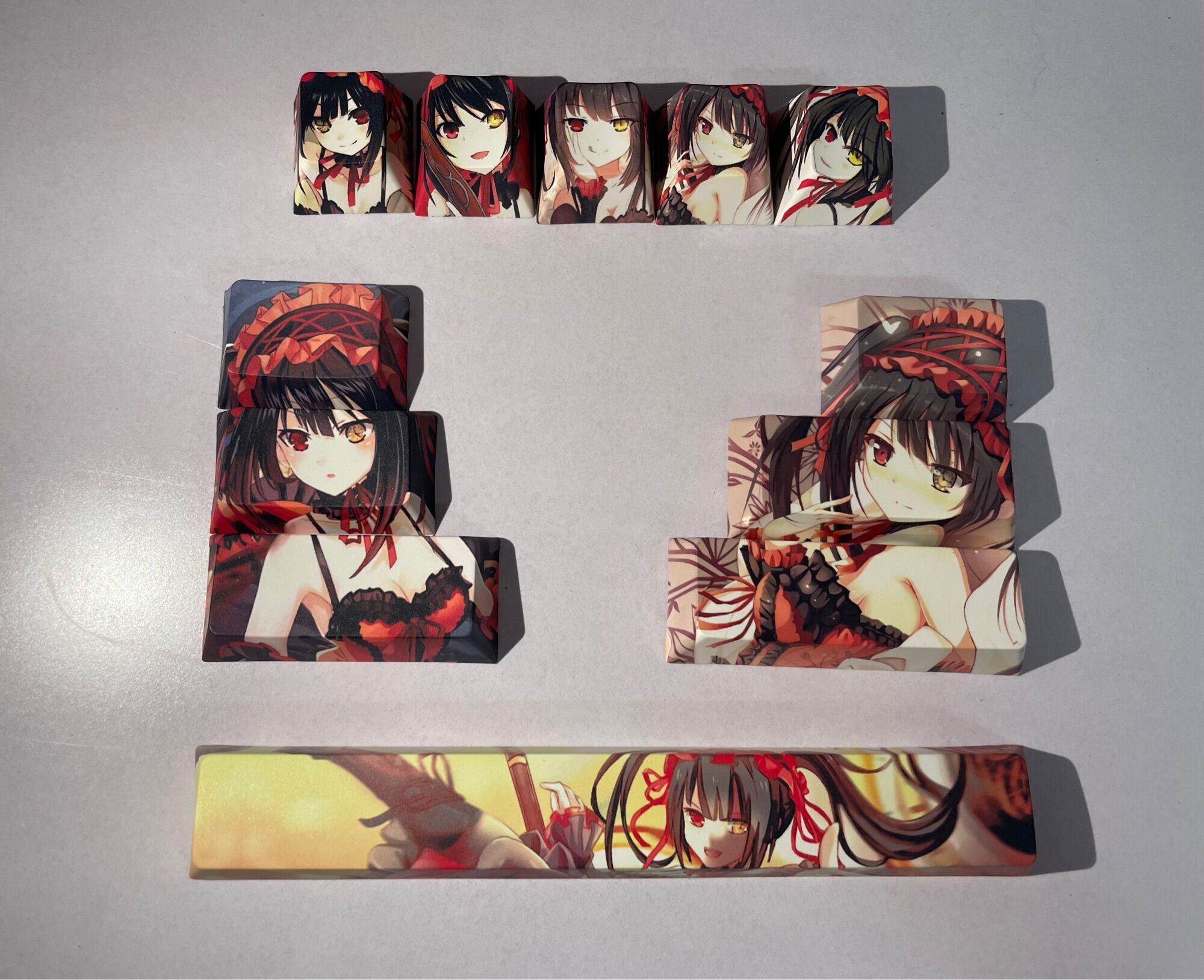 Set keycap Genshin Impact 12 nút cho Bàn Phím Cơ profile Cherry in hình 5 mặt Dyesub Kurumi, Yae Miko