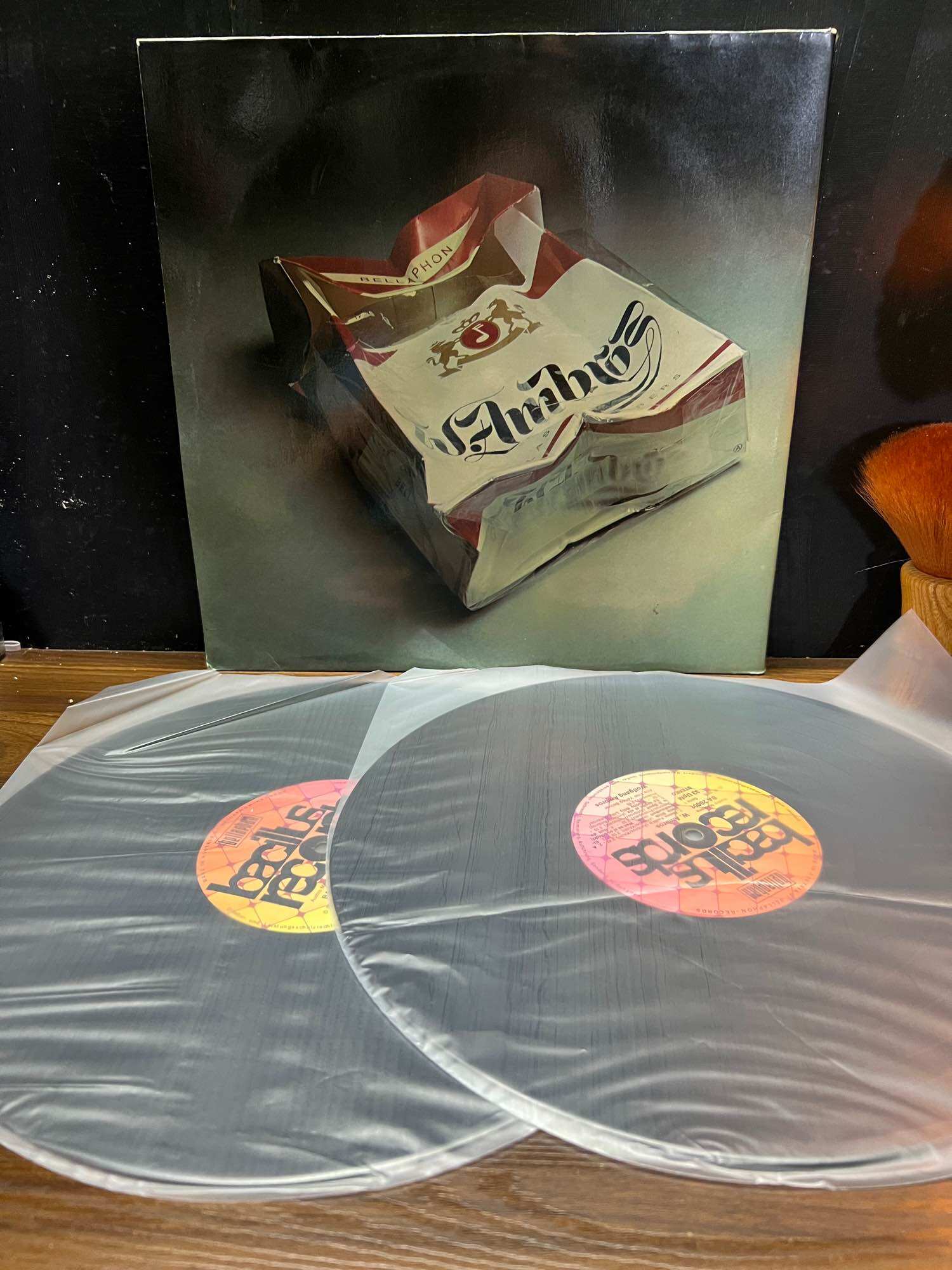 Bộ 2 Đĩa than vinyl nhạc Rock : của nghệ sĩ nhạc rock người Áo Wolfgang Ambros
✅Album : 19 Class A Numbers