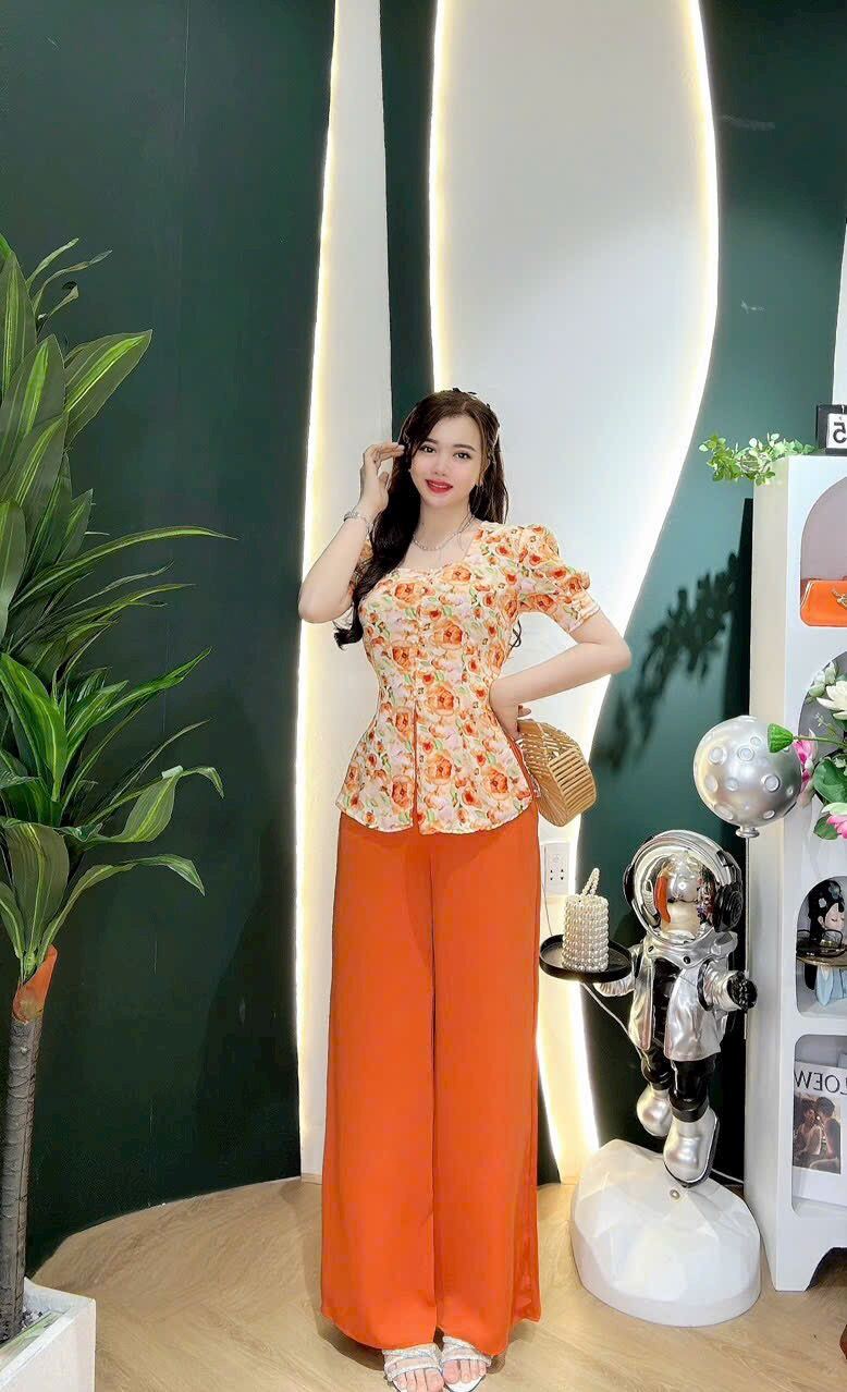 bộ bà ba kiểu cổ vuông tay búp lụa