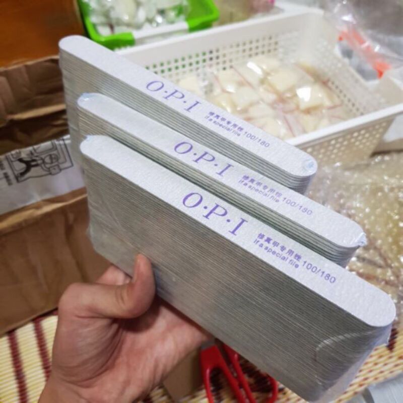 Dũa móng thần thánh OPI