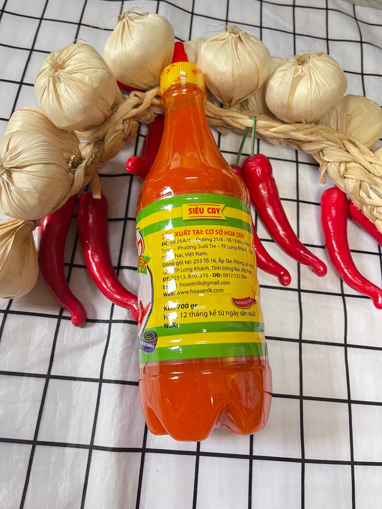 TƯƠNG ỚT TƯƠNG VIỆT HOA SEN 700ML. 