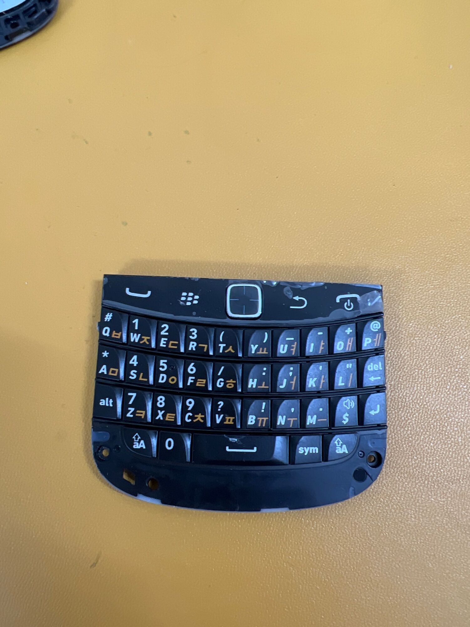 Bàn phím blackberry bold 9900 arap/ hàn quốc
