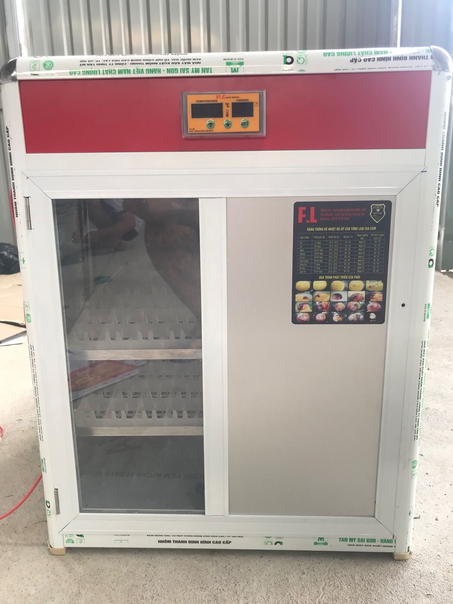 Máy ấp trứng Fl200