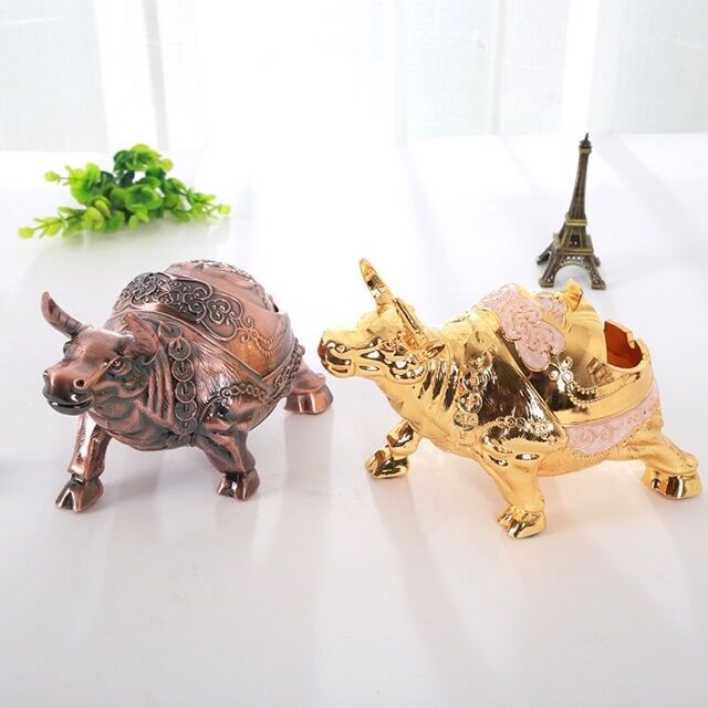 Gạt tàn trâu tài lộc trang trí nhà cửa