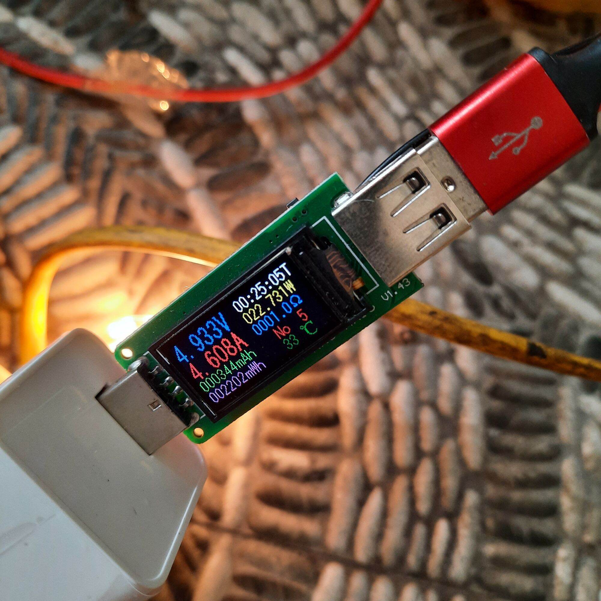 nguồn sạc usb 5v/4A hàng mới tồn kho 99%