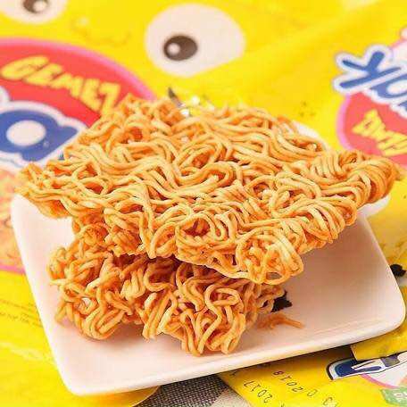 1 hộp Snack Mì trẻ em Enaak vị gà truyền thống Indonesia ( 1hộp 24 gói x 30g ) Date mới ạ 🤩