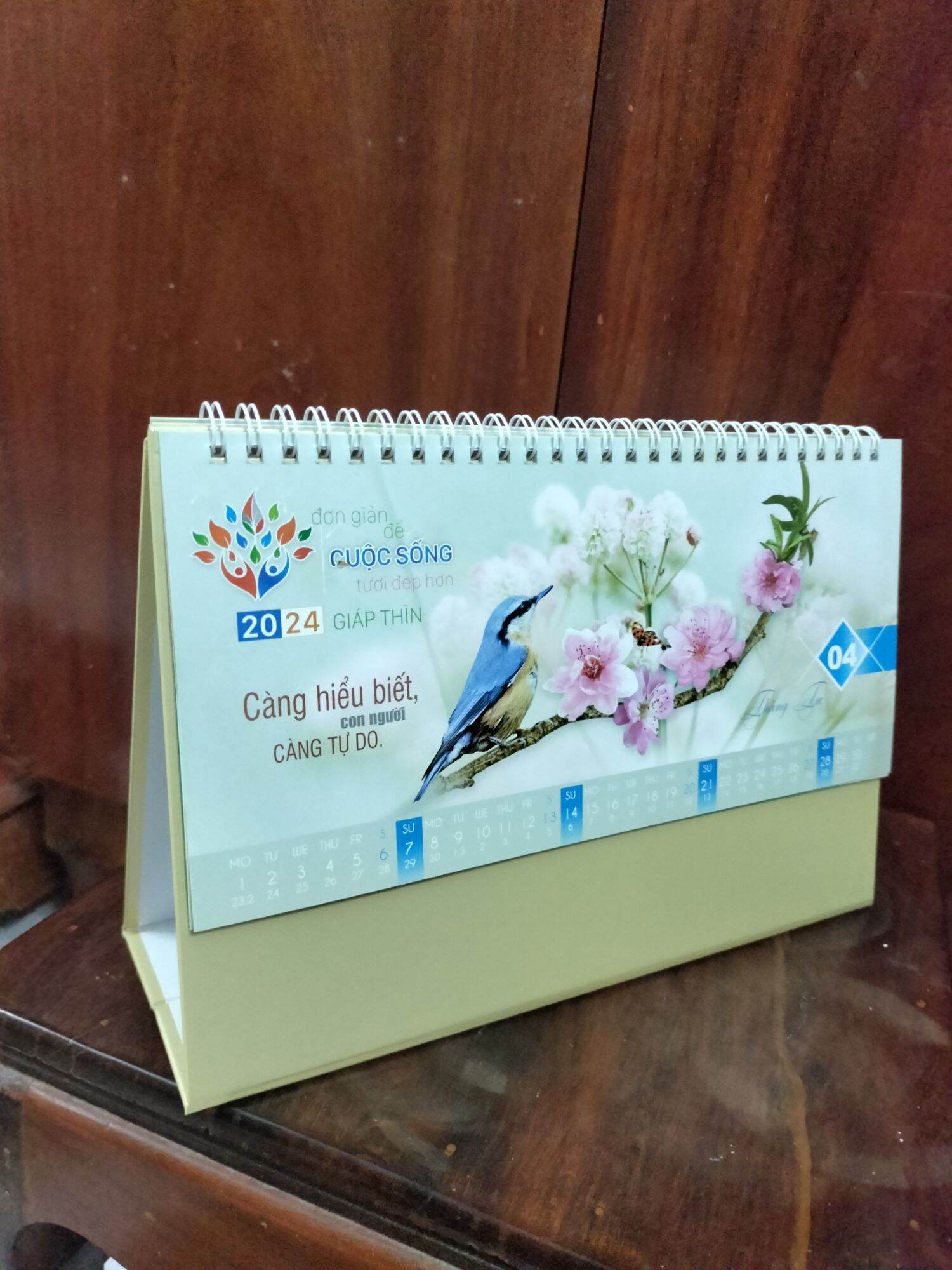 Lịch để bàn an nhiên có ngày âm 2024