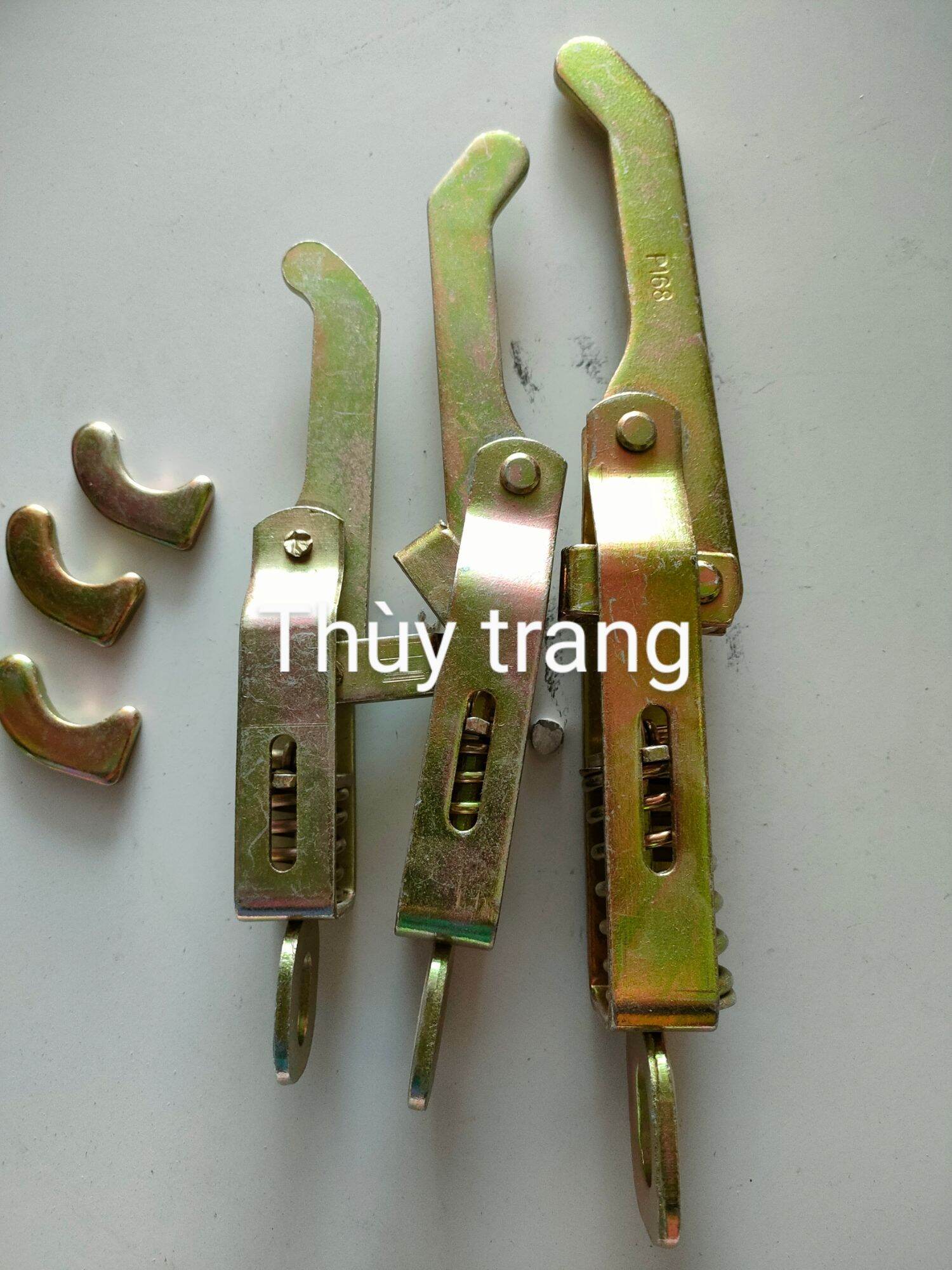 KHÓA TÔM XE TẢI- TÔM GẠT THÙNG XE TẢI(Có Kèm móc)