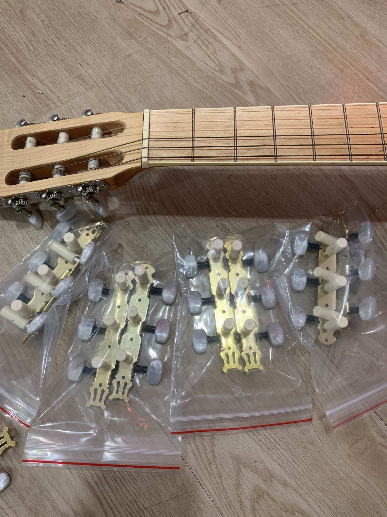 Bộ Khoá Đàn Guitar Classic