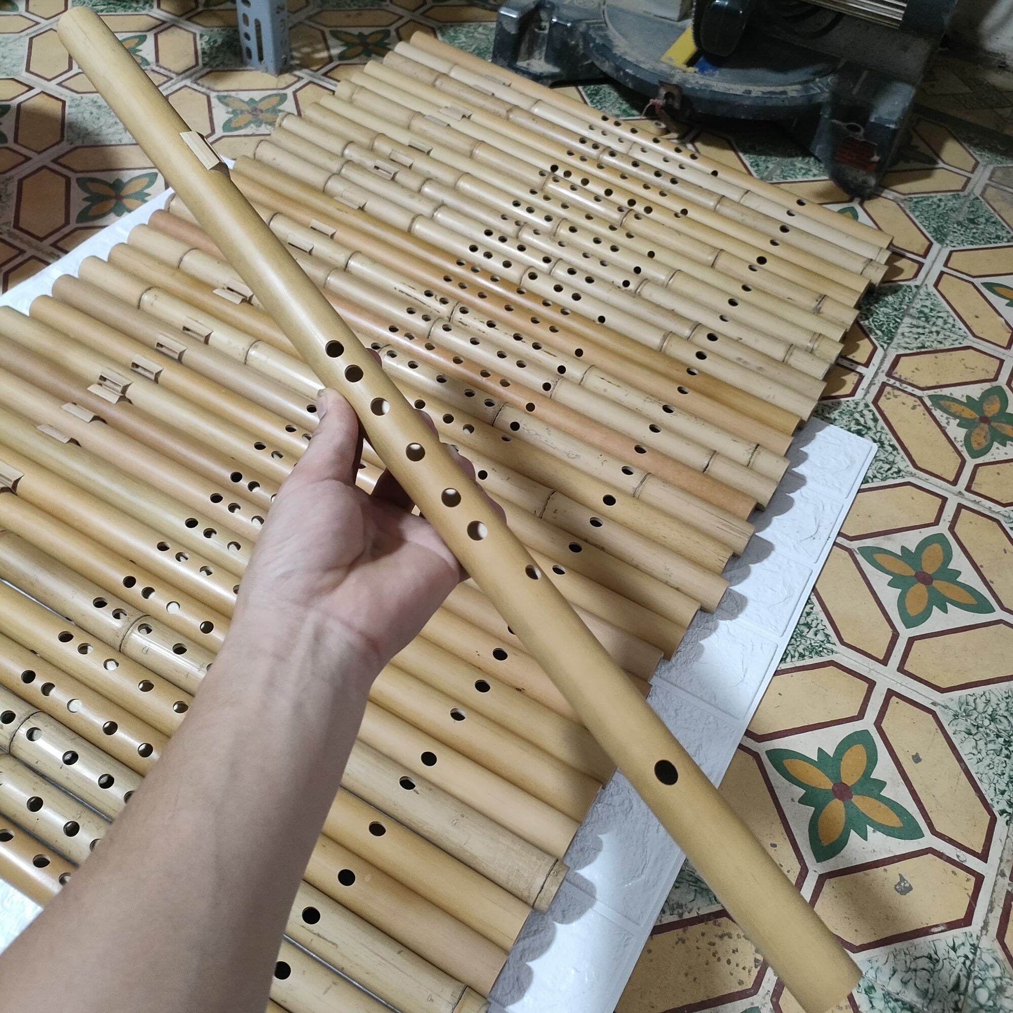 Sáo mèo nam tặng túi đựng sáo nguyên liệu nứa nam và trúc bạch
