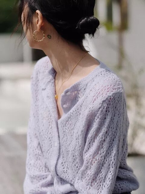 Áo Len Cardigan Dệt Kim Màu Tím Mỏng Cho Nữ Mùa Xuân Đầu Tiên Kiểu Dáng Ngắn Khoét Lỗ Áo Khoác Ngoài Kiểu Pháp