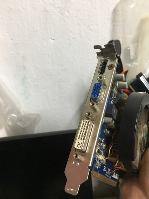 VGA Asus GT440 1G DR5