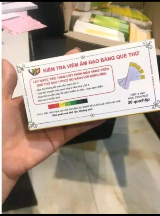 Que kiểm viêm ( thử viêm ) âm đạo tặng kèm cốc