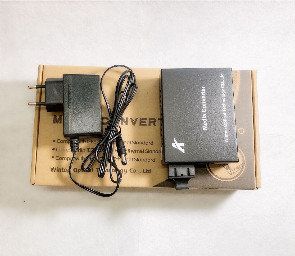 Converter Single mode 1 sợi quang & 2 sợi quang 10/100/1000
