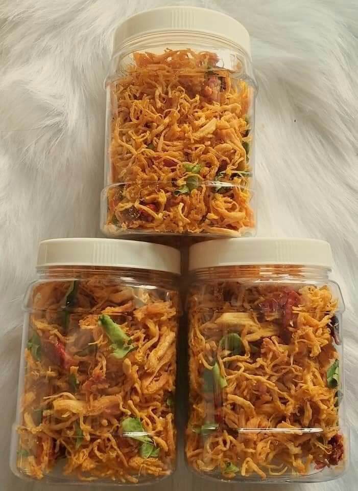 Khô gà lá chanh hộp 500g
