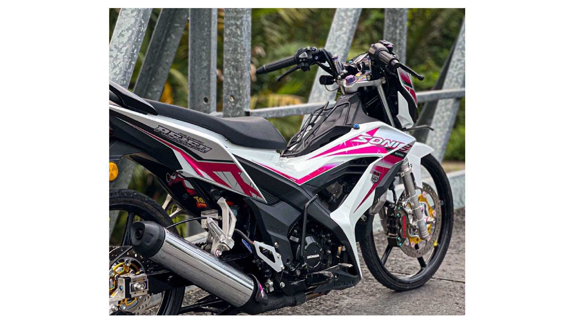Tem sonic 150 trắng hồng