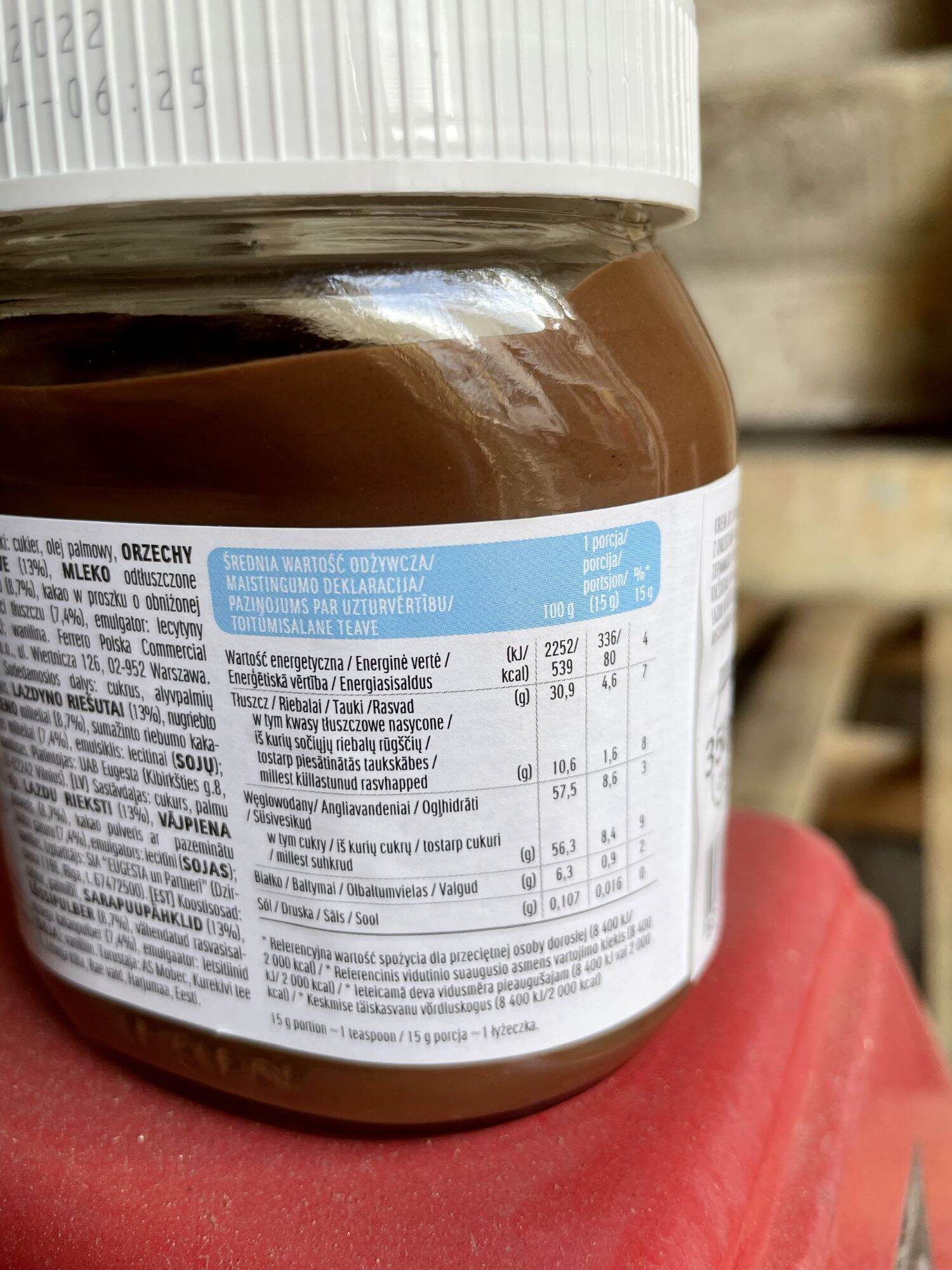 Nutella Mứt hạt phỉ 750 gram xuất xứ Ba Lan