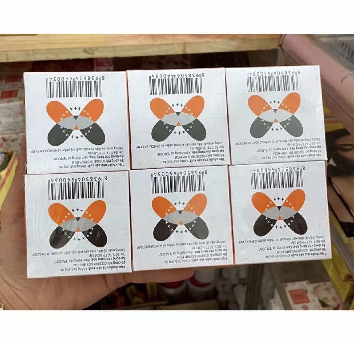 kem emon chi chi 6g (sỉ lố 12 hủ)