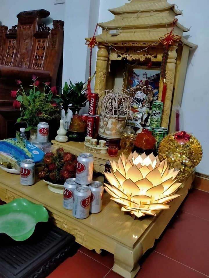 Đèn Hoa Sen Gỗ Để Bàn Trang Trí Bàn Thờ