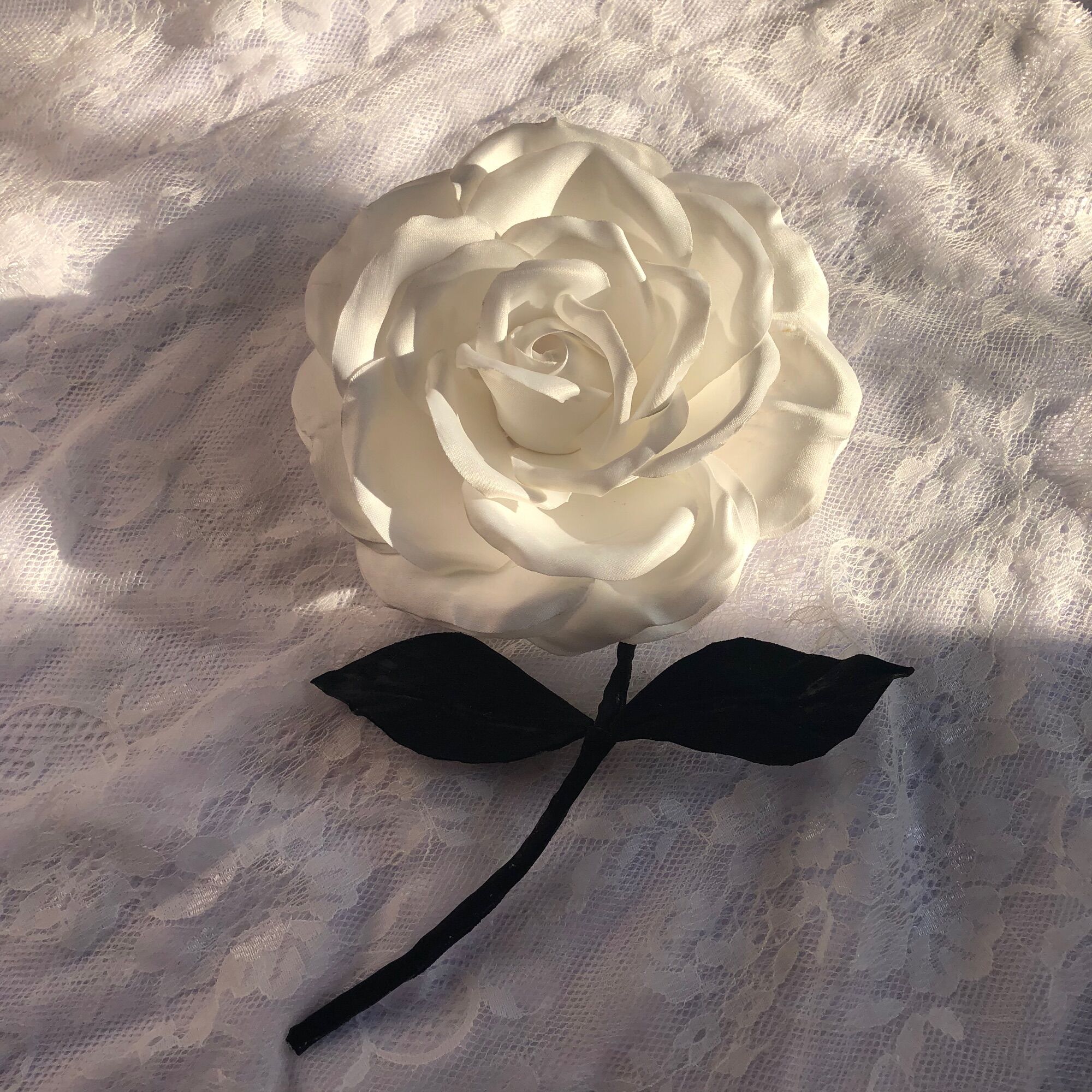 Hoa cài áo handmade cover