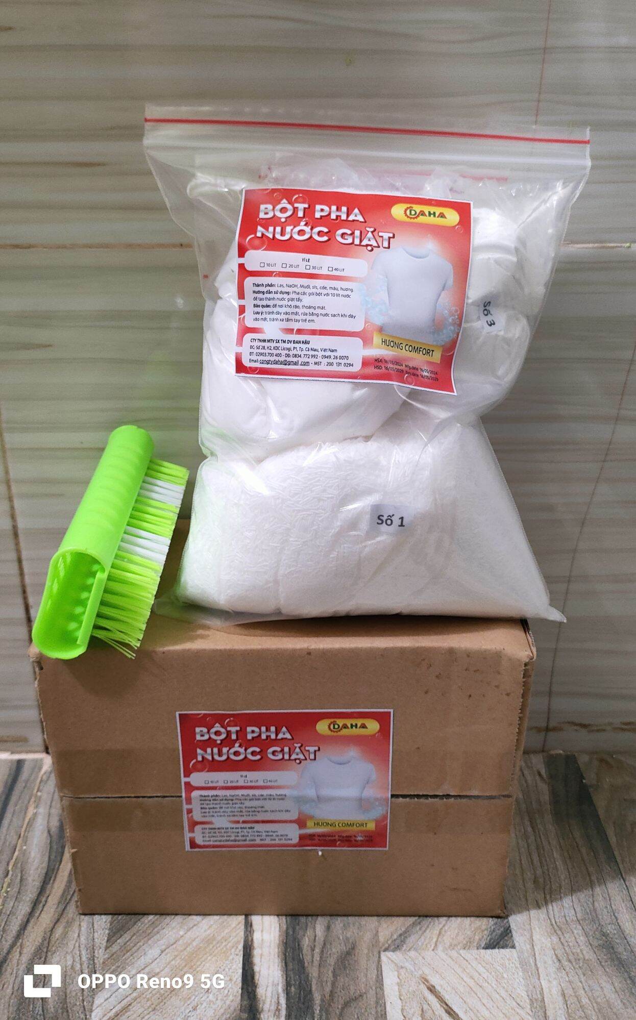 Bột pha nước giặt 10l hương Comfort và Nước Hoa pháp tặng bàn chải