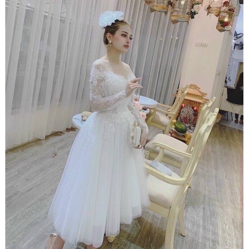 Đầm xoè lưới trắng tay dài, freesize