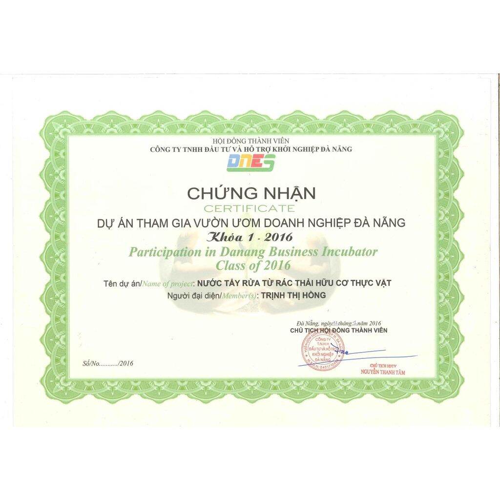 Nước giặc Minh Hồng chai 2 L