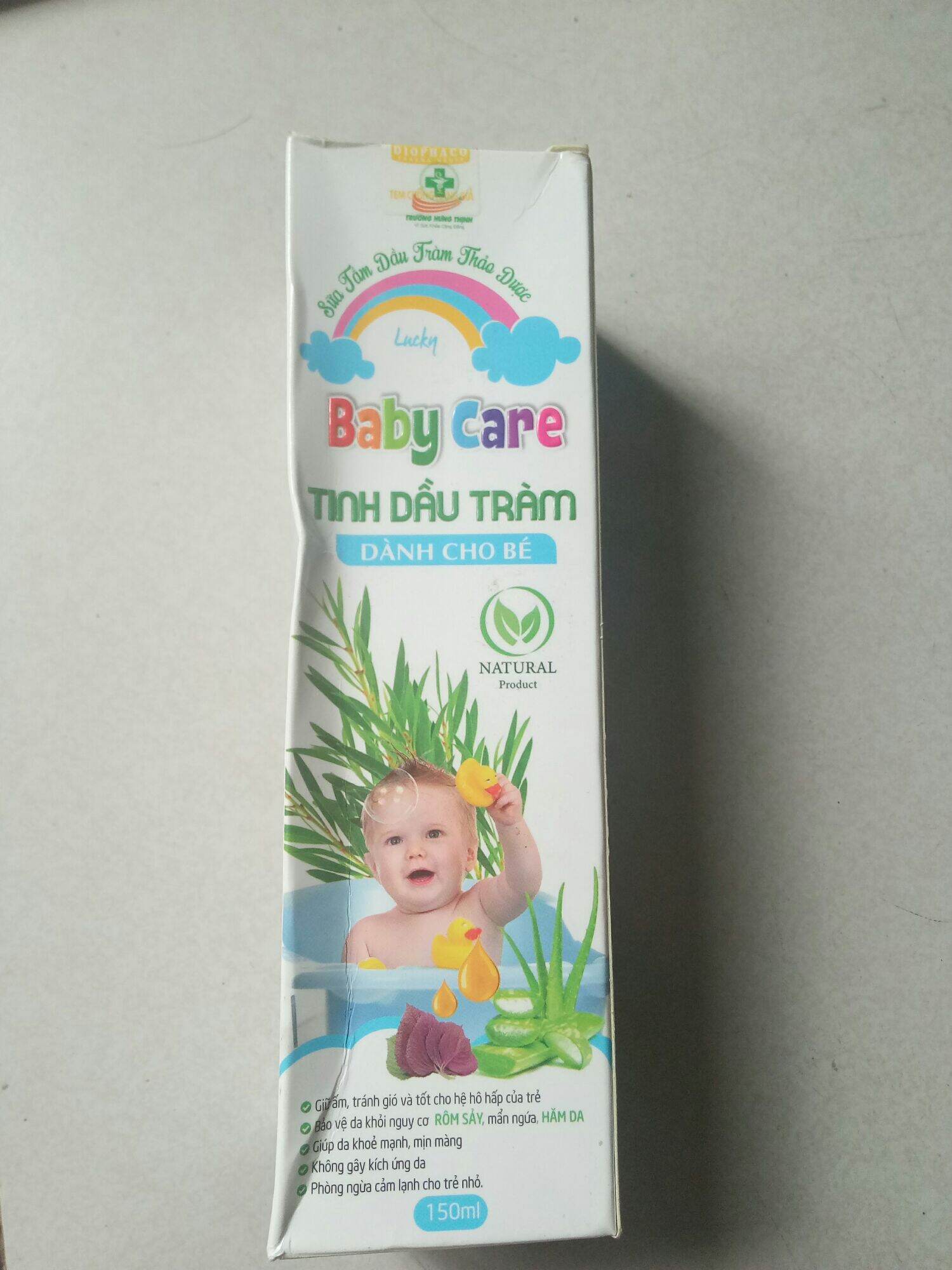 Sữa tắm dầu tràm thảo dược Baby care
