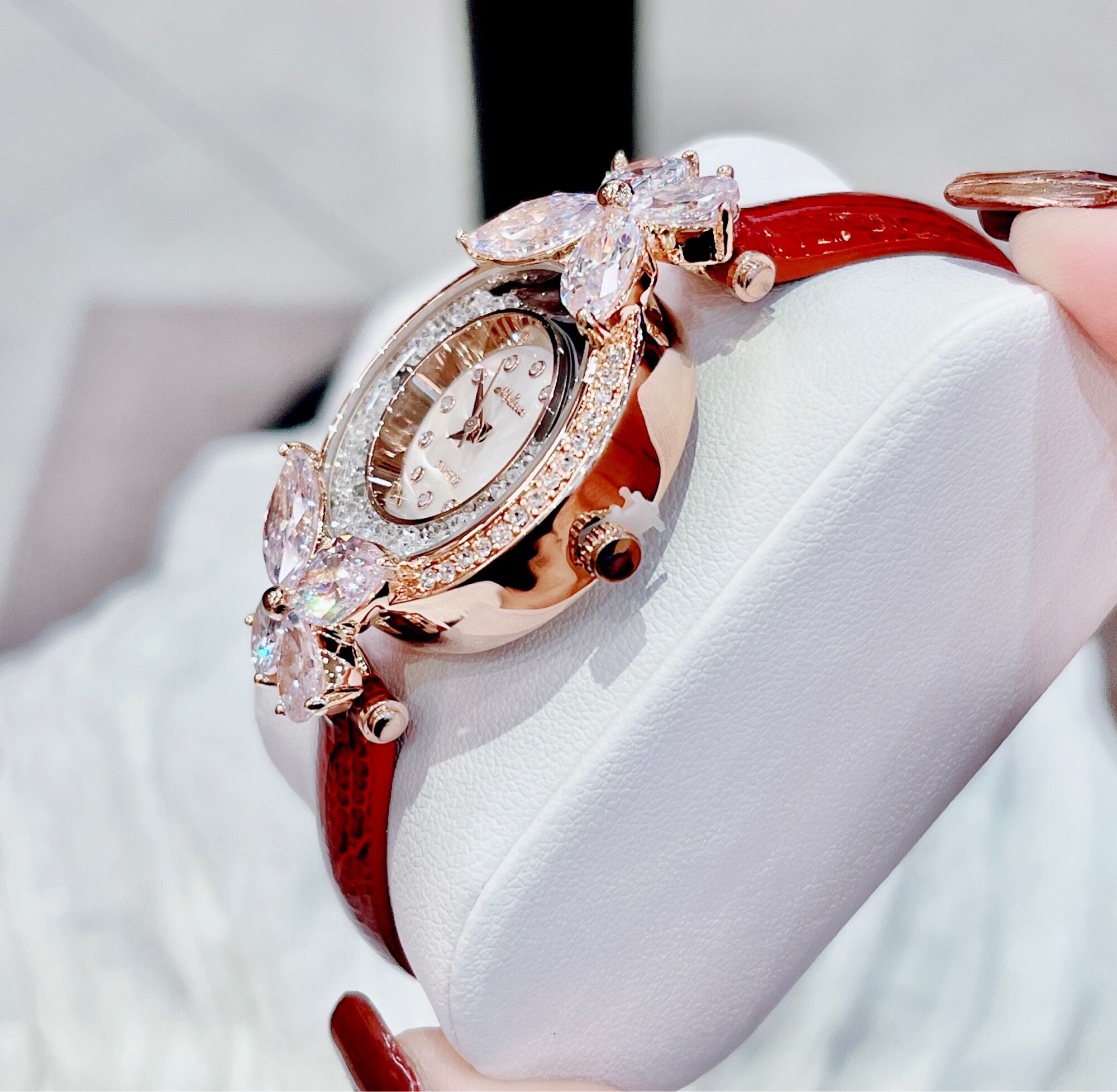 Đồng Hồ Nữ Melissa Bling Bling Size 30