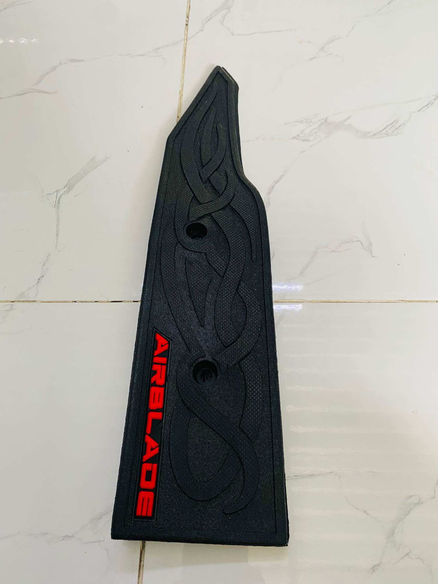 Thảm lót chân Air Blade đời 2007- 2013-2019 2025các đời dành cho ab số lượng 1 cặp. ae chọn đúng đời xe nha chất liệu cao su