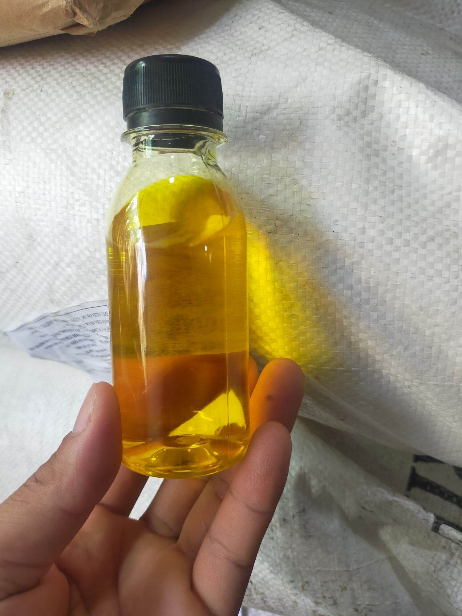 1 phần bột pha nước rửa chén 35 đến 40 lit nước 145k