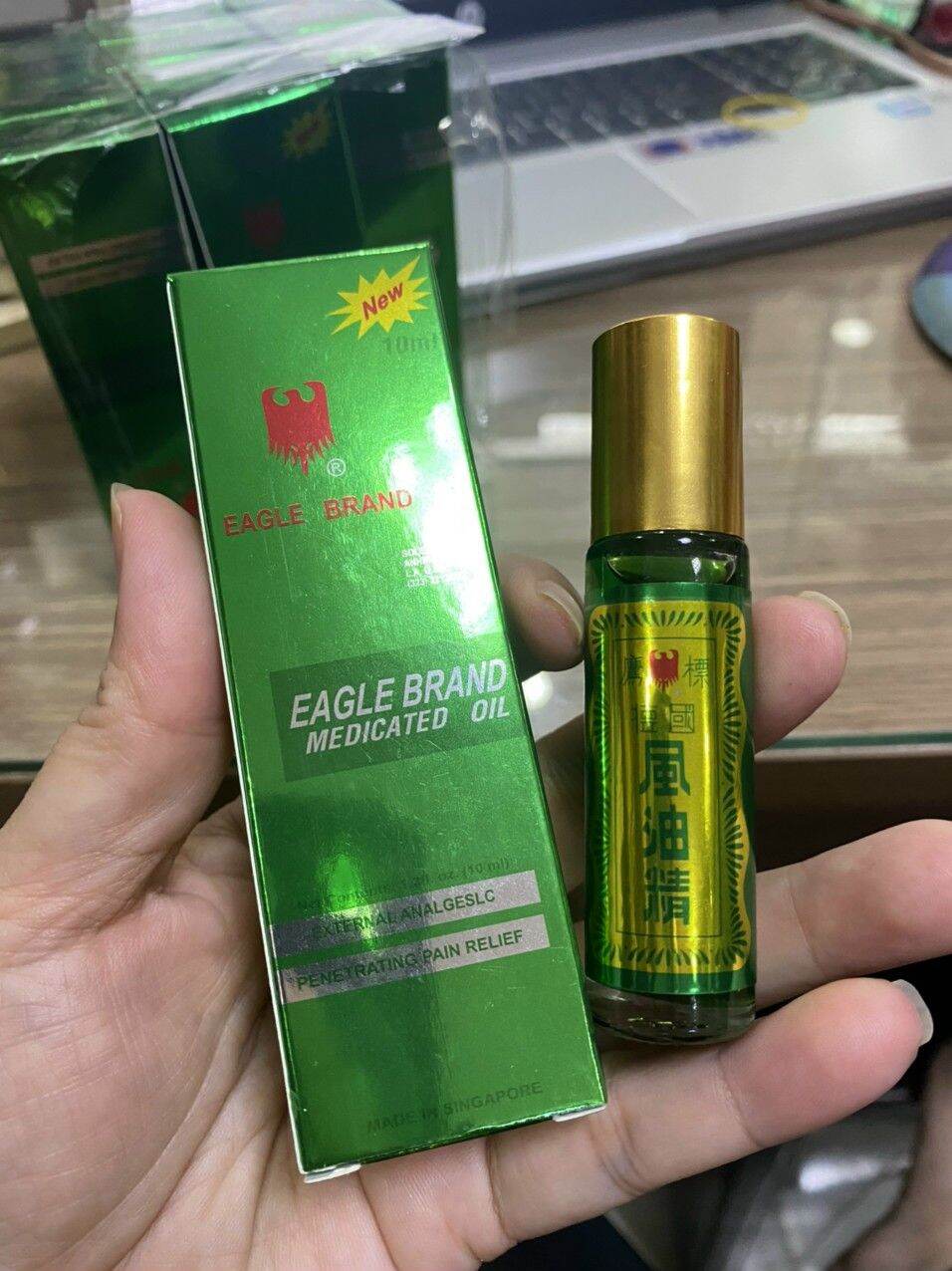 [Hcm]????Chính Hãng Loại 1 - Dầu Gió Xanh Con Ó Dạng Lăn 10Ml - Chính Hãng