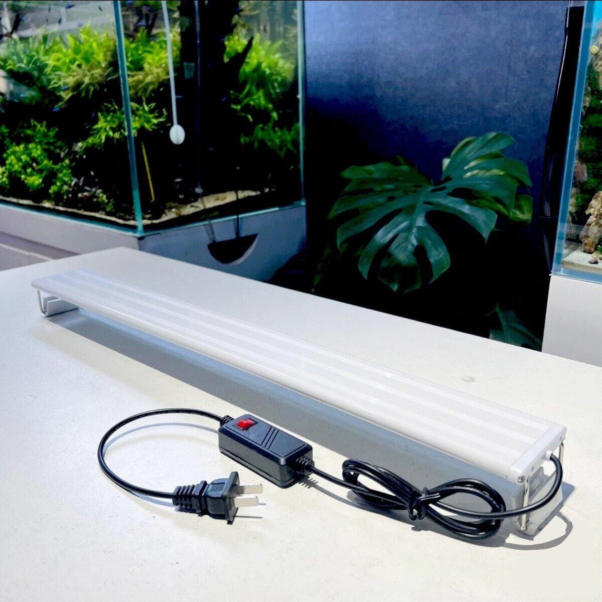 Đèn LED XML dài 80cm Cho Bể Cá Cảnh, Bể Thủy Sinh ( Trắng)