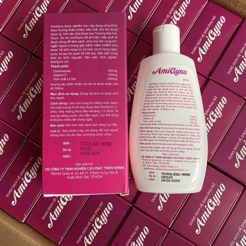 DUNG DỊCH VỆ SINH PHỤ NỮ AMIGYNO 125 ml