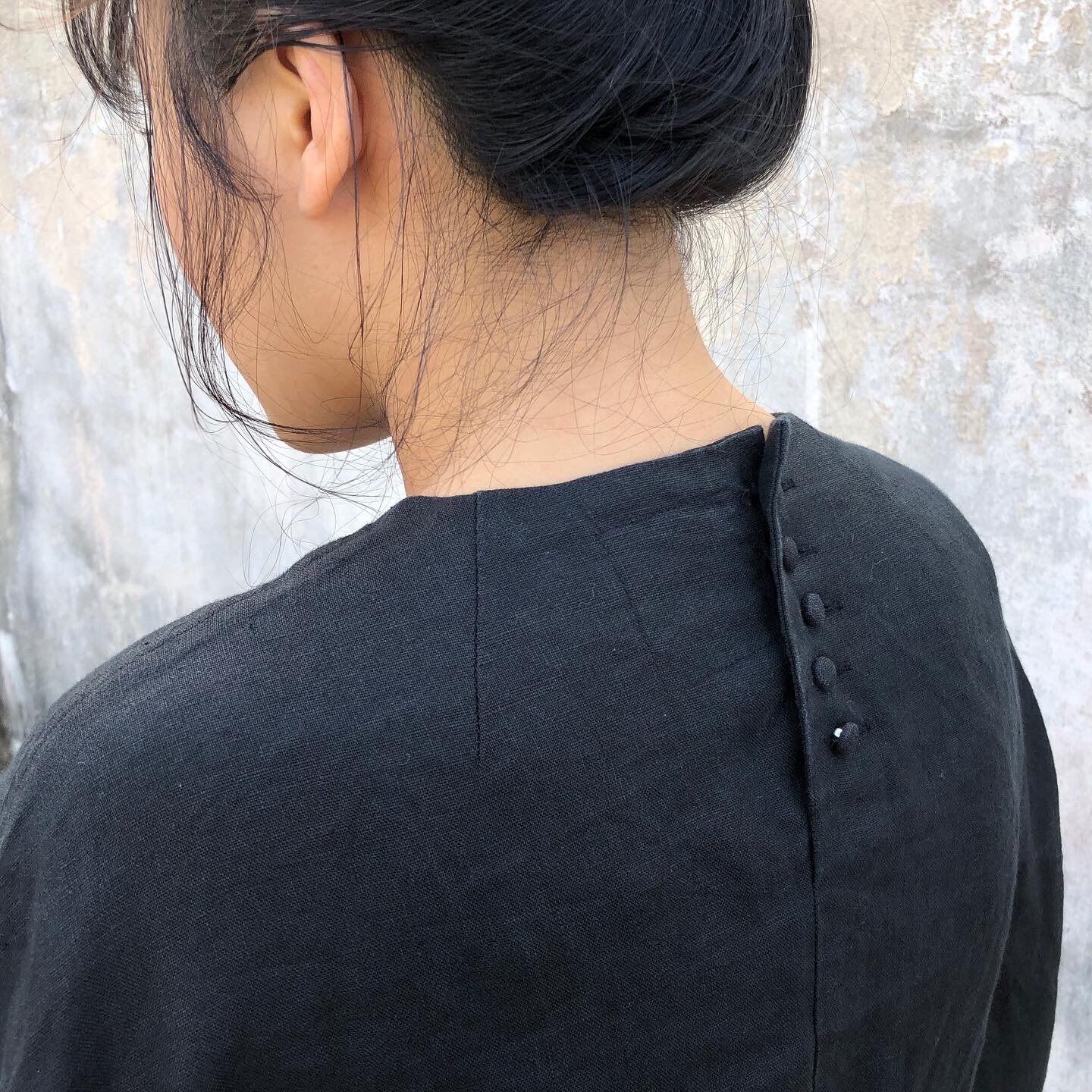 Váy linen đen 2hand