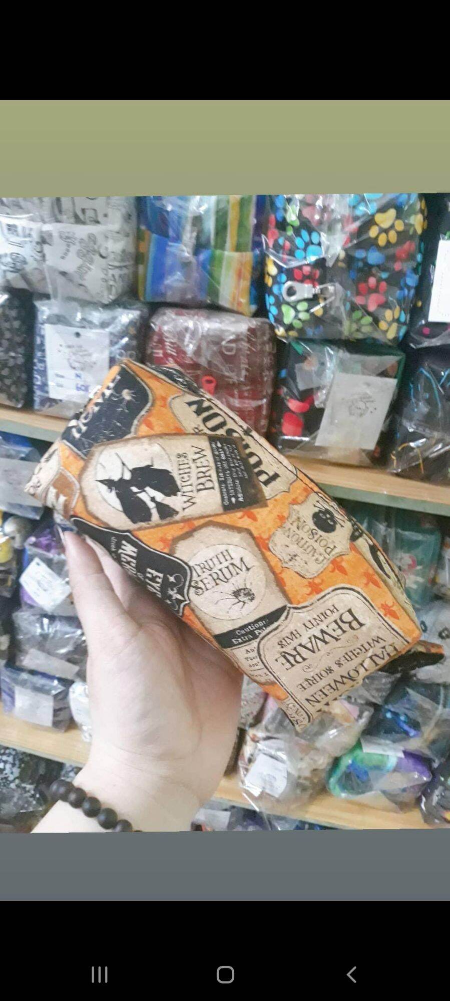hộp bút vải poison