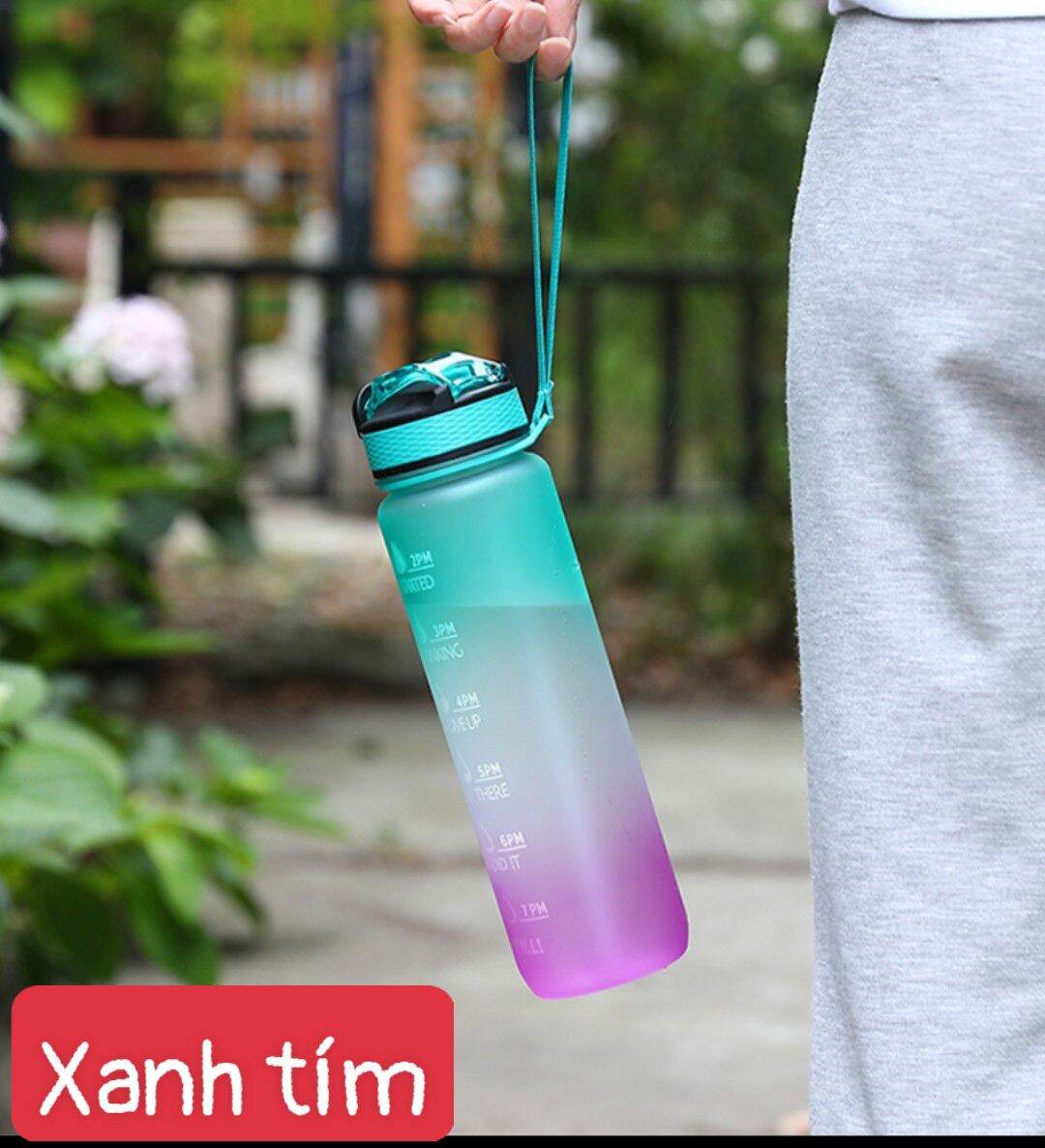 Bình nước 1 lít có chia vạch - quai xách tiện lợi