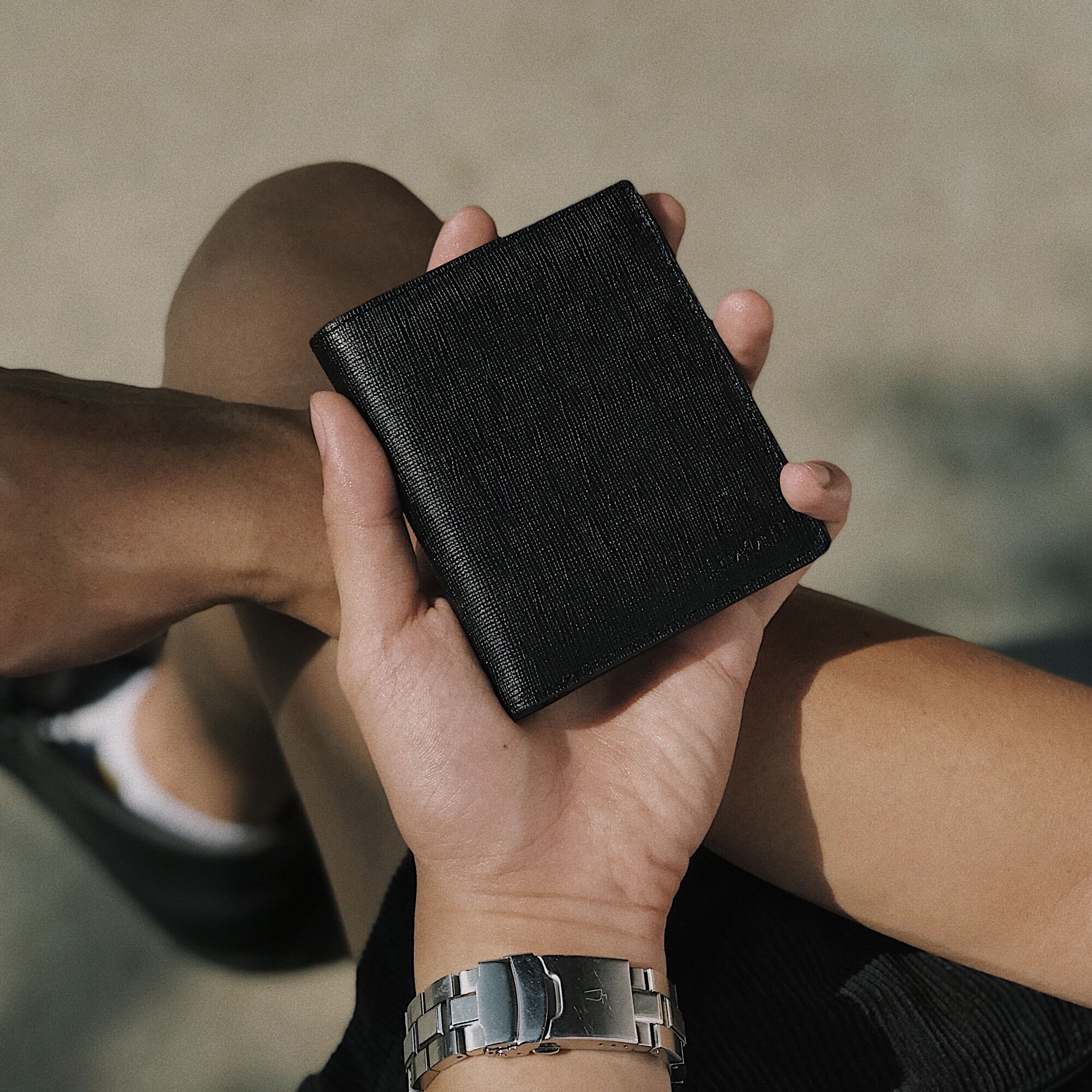 Ví Richy chính hãng Lemont, da bò thật, dáng đứng, nhiều ngăn thẻ, có ngăn đựng ảnh