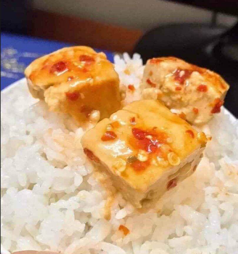 Chao môn cốt dừa 1 hủ 1Kg